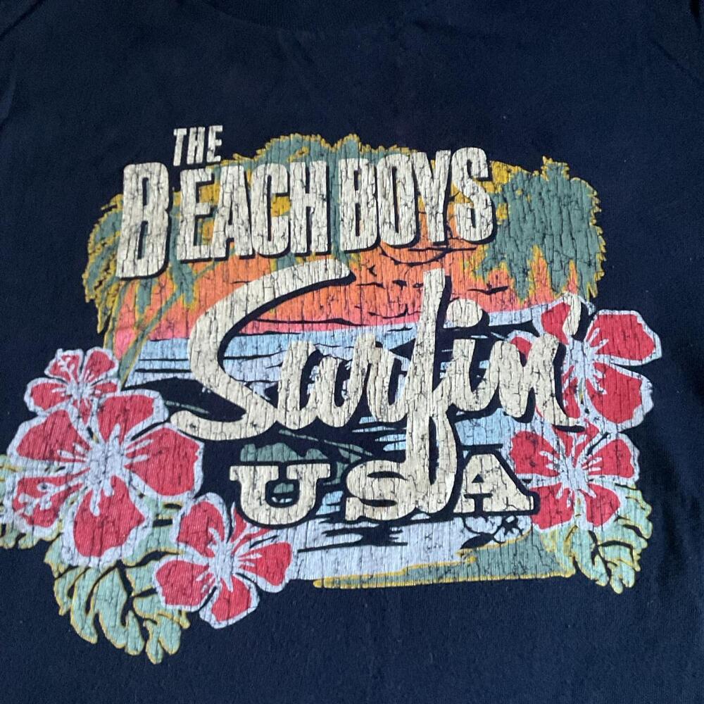 VINTAGE BEACH BOYS "SURFIN' USA" GRAPHIC TEE